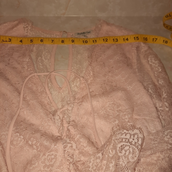 Charlotte Russe Lace Romper in Blush Pink - Picture 4 of 13